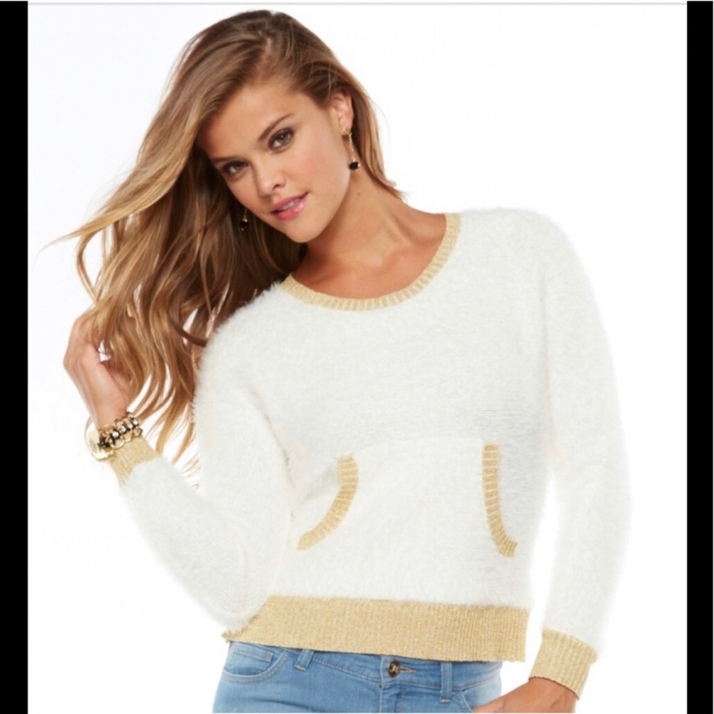 JUICY COUTURE Fuzzy Metallic Trim Cropped Sweater—SZ. Large